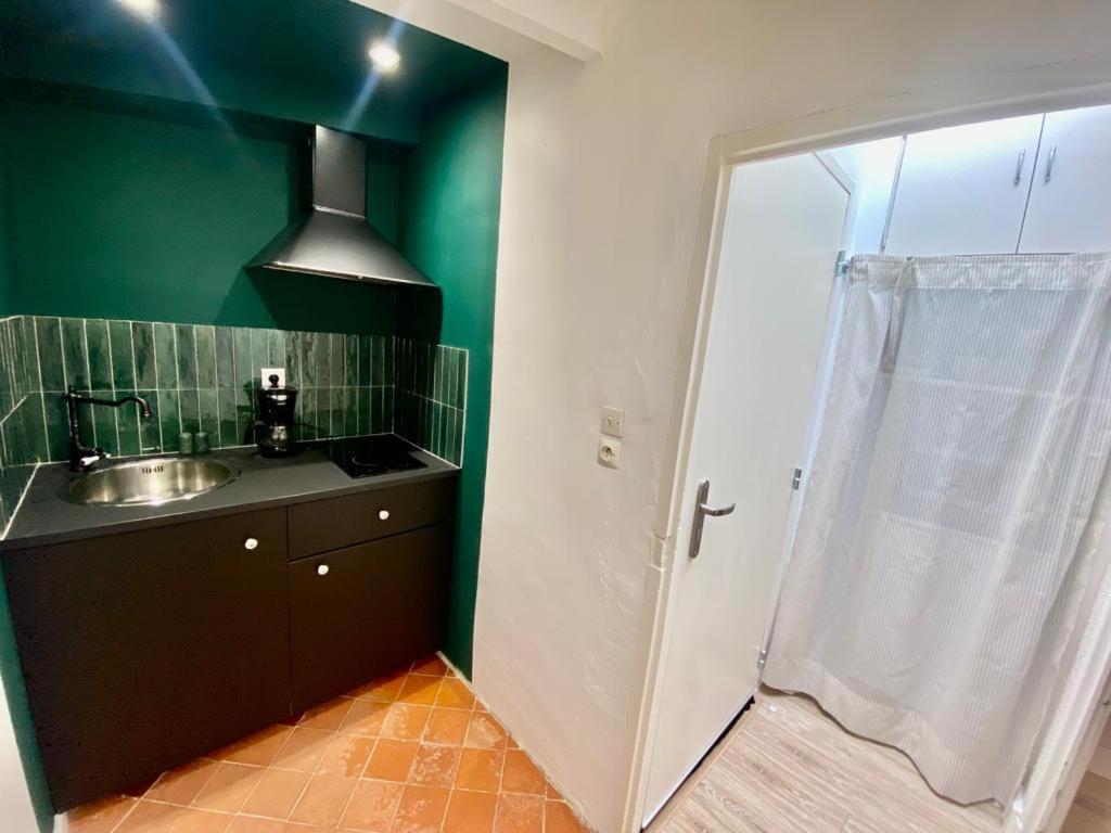 3 Studios Hyeres - Centre Ville Rue Pietonne - Manon Екстер'єр фото